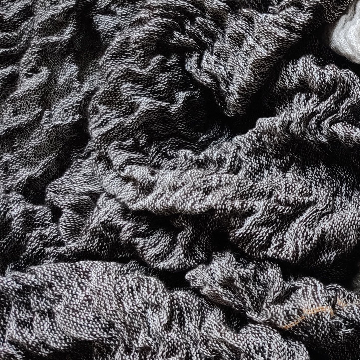 Easy going wrinkly scarf KAARNA