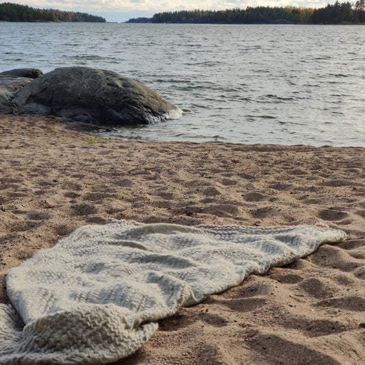 Travel blanket, light grey or dark grey