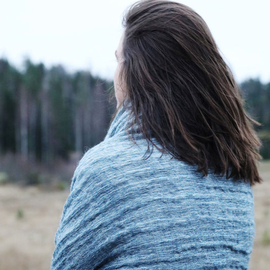 Soft 2-sided woollen blanket